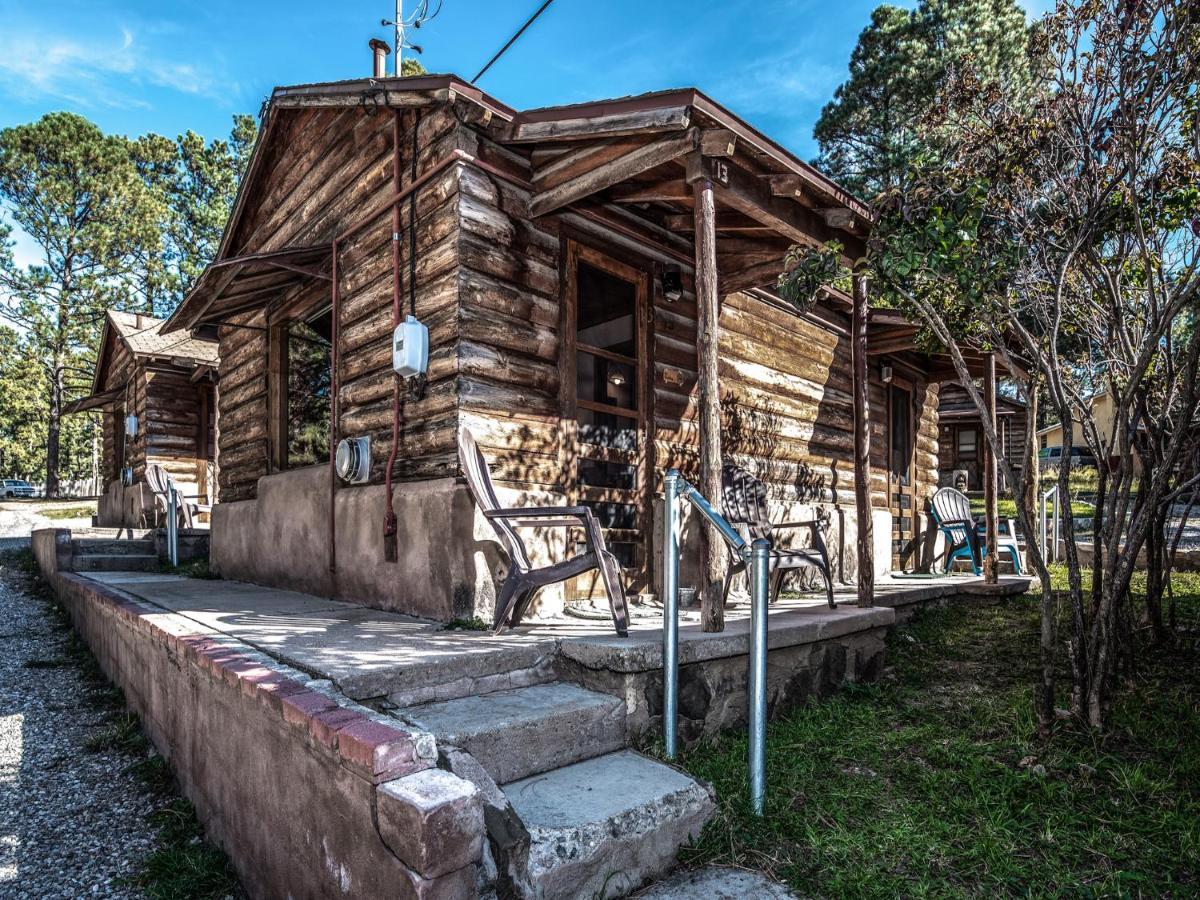 Apache Village Cabinette 13, Queen Bed, Midtown, Sleeps 2 Ruidoso Εξωτερικό φωτογραφία